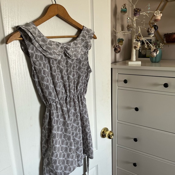 Maternity Blouse - only worn a handful of times. - Picture 6 of 6